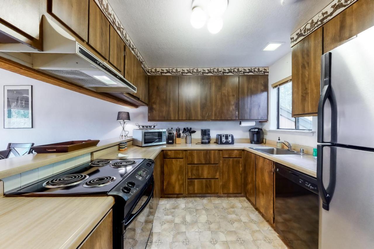 Sierra Swiss Chalet Шейвър Лейк Екстериор снимка